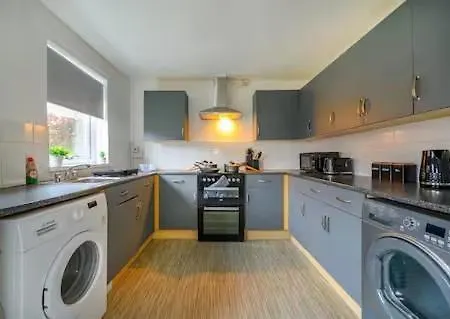 R3hl Double Near And Airport Privat bolig Leeds (West Yorkshire)